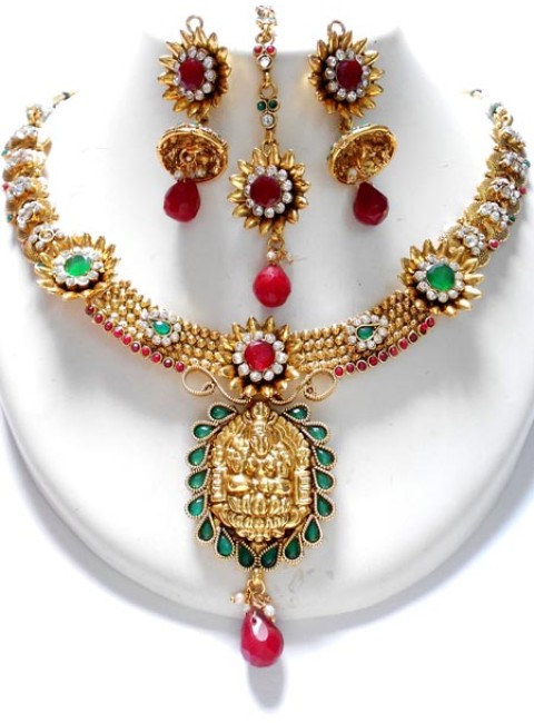 Polki Necklace Set